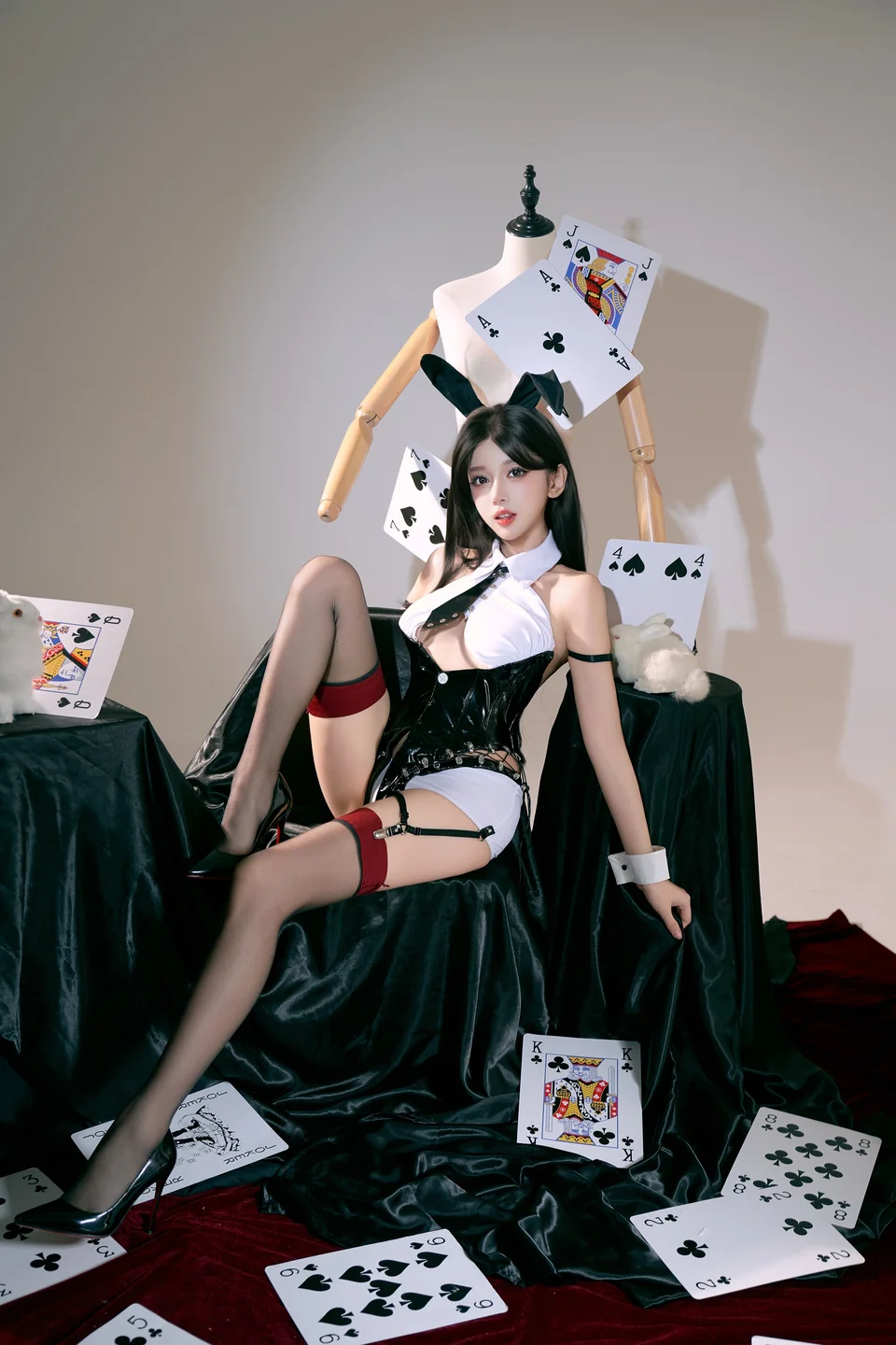 过期米线线喵 - No.166 兔女郎 [49P-130MB](1)